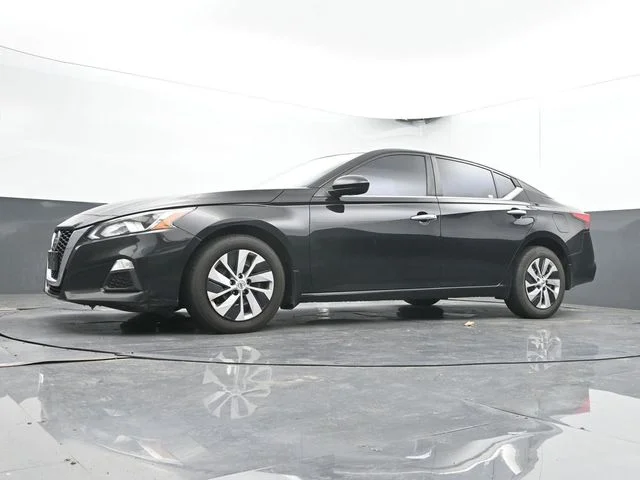 SEMINUEVOS NISSAN Altima a Estados en autogozo