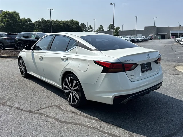SEMINUEVOS NISSAN Altima at Kennesaw, in Town Center Nissan