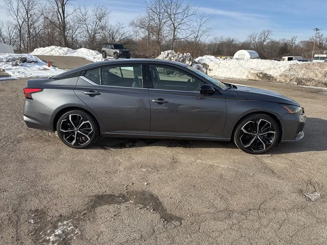 SEMINUEVOS NISSAN Altima a Estados en autogozo