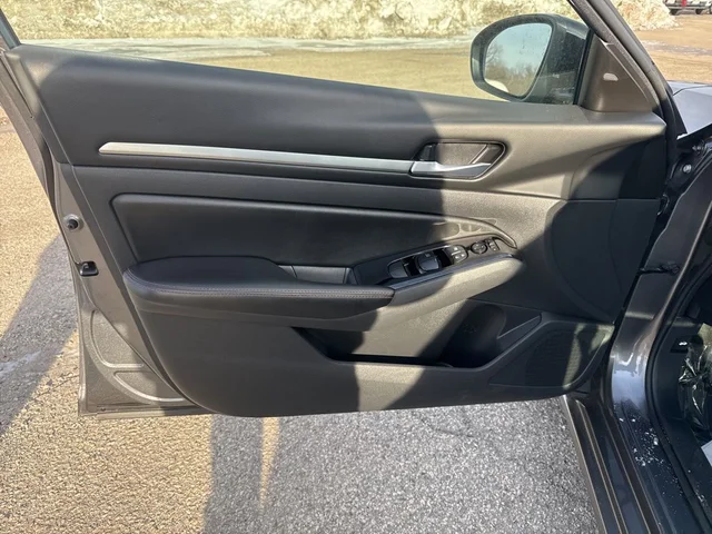 SEMINUEVOS NISSAN Altima a Estados en autogozo