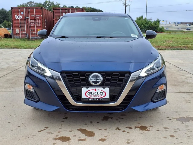 SEMINUEVOS NISSAN Altima a Estados en autogozo