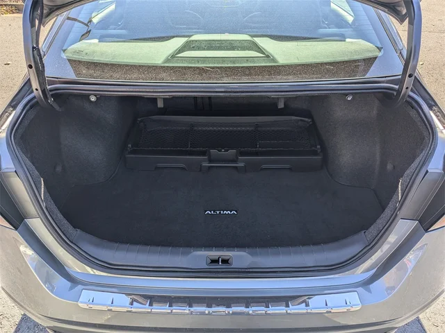 SEMINUEVOS NISSAN Altima at Kennesaw, in Town Center Nissan