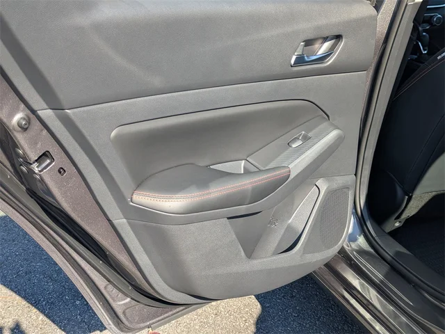 SEMINUEVOS NISSAN Altima at Kennesaw, in Town Center Nissan