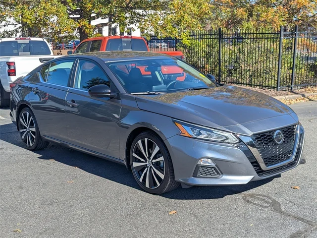 SEMINUEVOS NISSAN Altima at Kennesaw, in Town Center Nissan