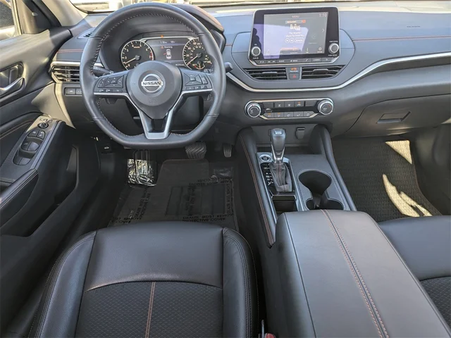 SEMINUEVOS NISSAN Altima at Kennesaw, in Town Center Nissan