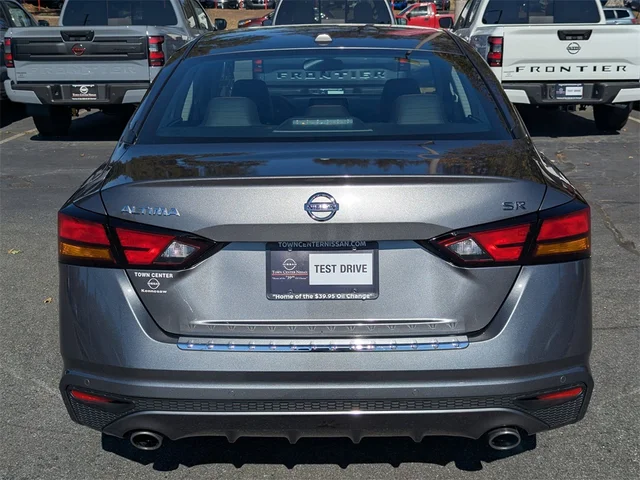 SEMINUEVOS NISSAN Altima at Kennesaw, in Town Center Nissan