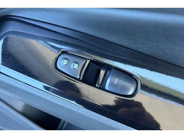SEMINUEVOS NISSAN Altima at ELK GROVE in Elk Grove Buick GMC