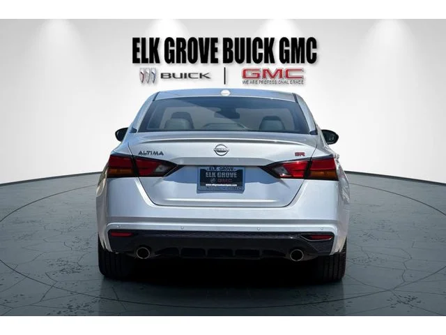 SEMINUEVOS NISSAN Altima at ELK GROVE in Elk Grove Buick GMC