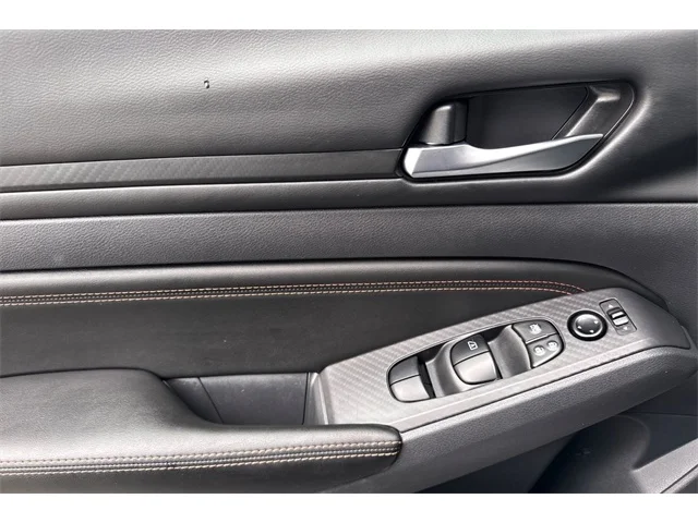 SEMINUEVOS NISSAN Altima at ELK GROVE in Elk Grove Buick GMC