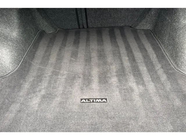 SEMINUEVOS NISSAN Altima at ELK GROVE in Elk Grove Buick GMC