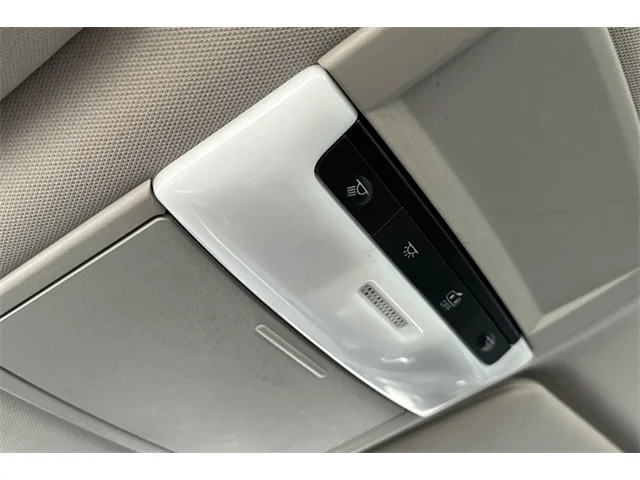 SEMINUEVOS NISSAN Altima at ELK GROVE in Elk Grove Buick GMC