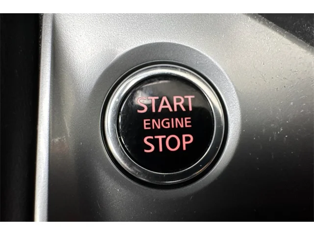 SEMINUEVOS NISSAN Altima at ELK GROVE in Elk Grove Buick GMC