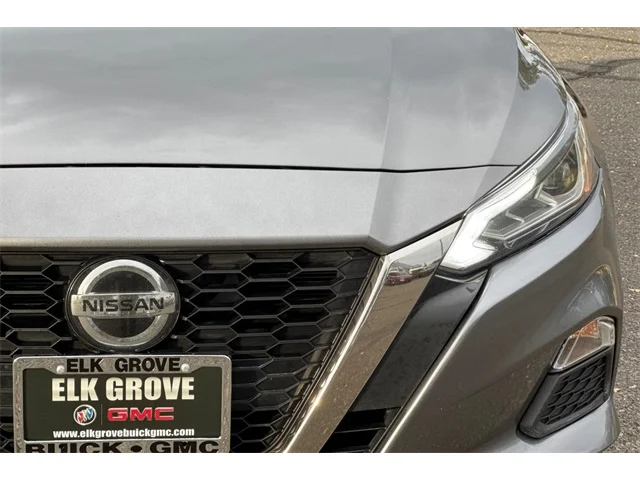 SEMINUEVOS NISSAN Altima at ELK GROVE in Elk Grove Buick GMC