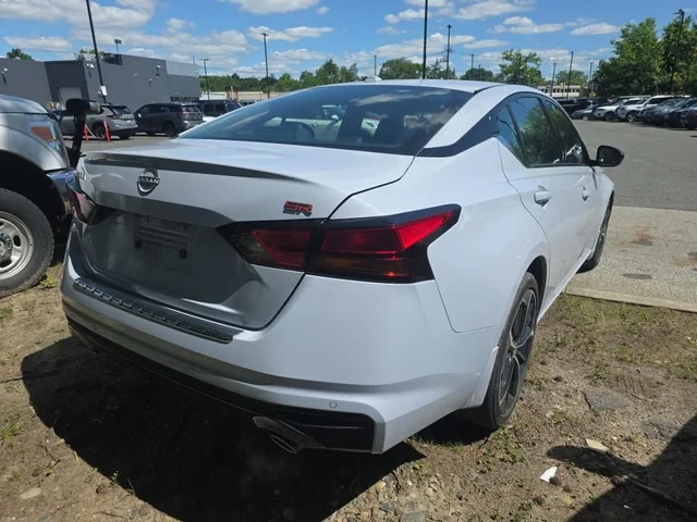 SEMINUEVOS NISSAN Altima a Estados en autogozo
