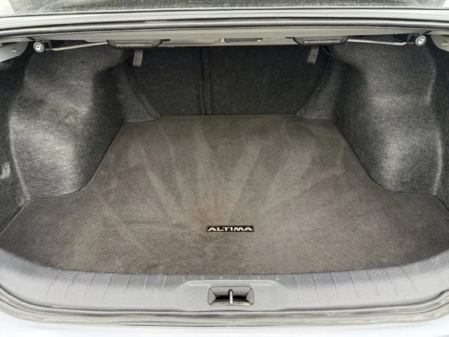 SEMINUEVOS NISSAN Altima a Estados en autogozo
