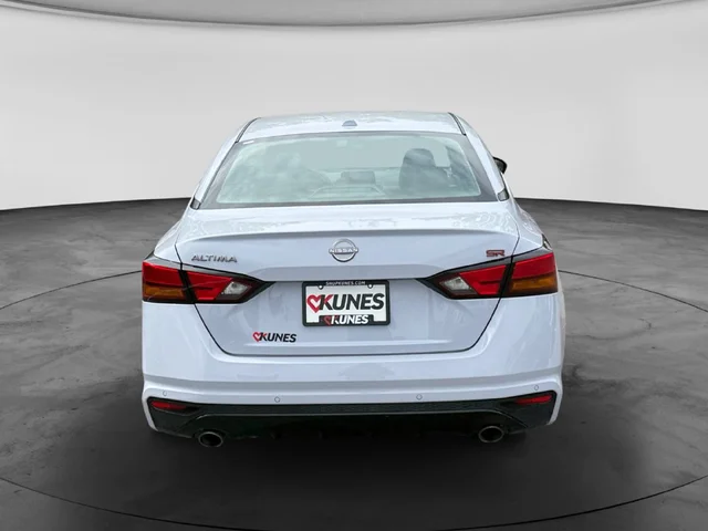 SEMINUEVOS NISSAN Altima a Estados en autogozo