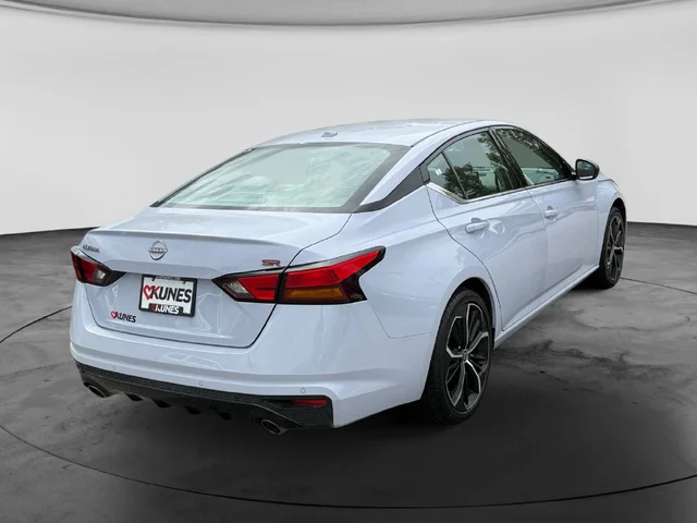 SEMINUEVOS NISSAN Altima a Estados en autogozo
