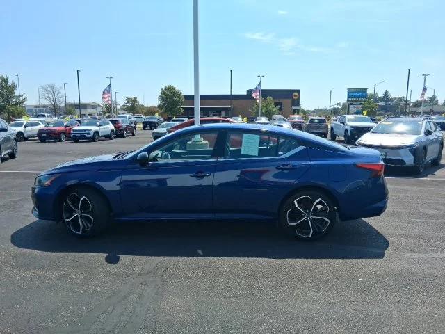 SEMINUEVOS NISSAN Altima a Estados en autogozo