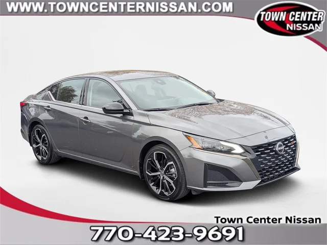 SEMINUEVOS NISSAN Altima at Kennesaw, in Town Center Nissan