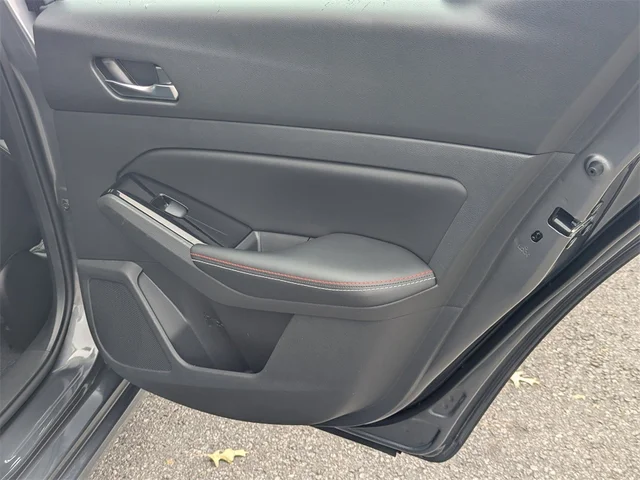 SEMINUEVOS NISSAN Altima at Kennesaw, in Town Center Nissan