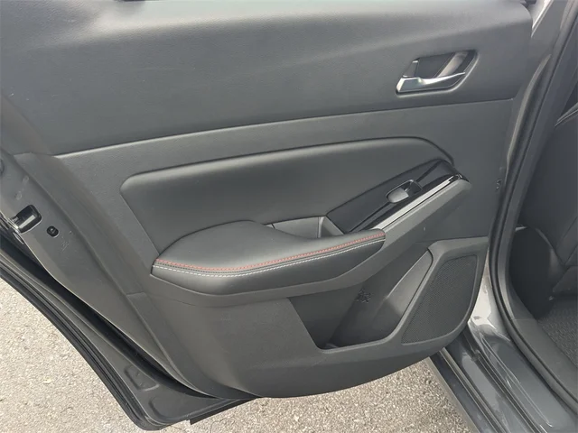 SEMINUEVOS NISSAN Altima at Kennesaw, in Town Center Nissan