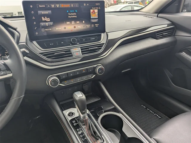 SEMINUEVOS NISSAN Altima at Kennesaw, in Town Center Nissan