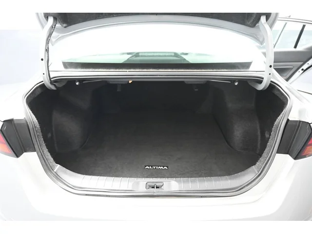 SEMINUEVOS NISSAN Altima a Estados en autogozo
