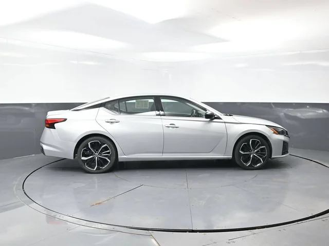 SEMINUEVOS NISSAN Altima a Estados en autogozo