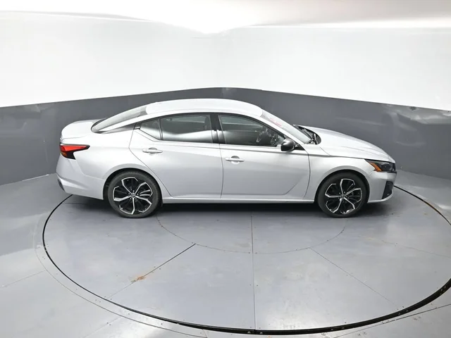 SEMINUEVOS NISSAN Altima a Estados en autogozo