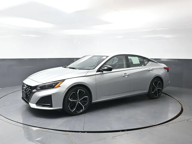 SEMINUEVOS NISSAN Altima a Estados en autogozo