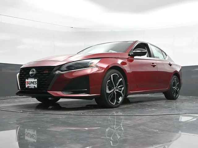 SEMINUEVOS NISSAN Altima a Estados en autogozo