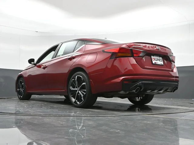 SEMINUEVOS NISSAN Altima a Estados en autogozo