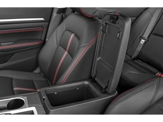 SEMINUEVOS NISSAN Altima at Kennesaw, in Town Center Nissan