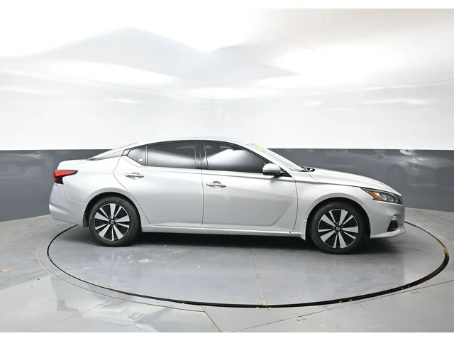 SEMINUEVOS NISSAN Altima a Estados en autogozo