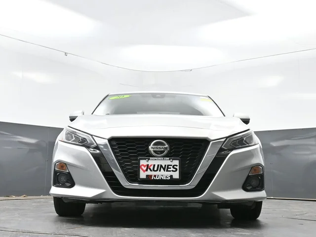 SEMINUEVOS NISSAN Altima a Estados en autogozo