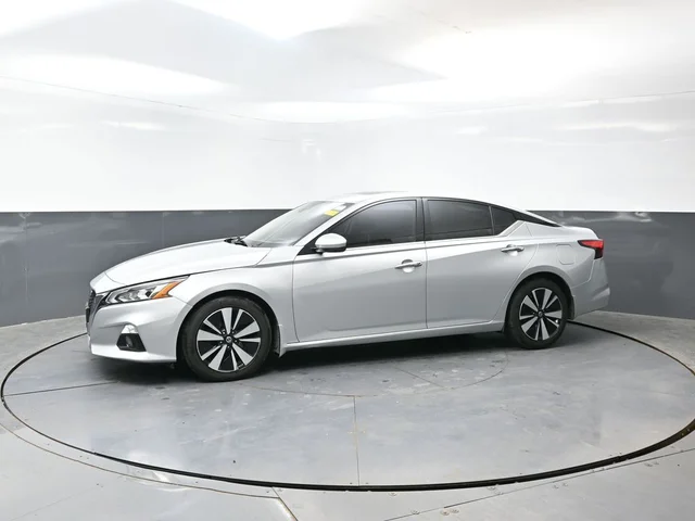 SEMINUEVOS NISSAN Altima a Estados en autogozo