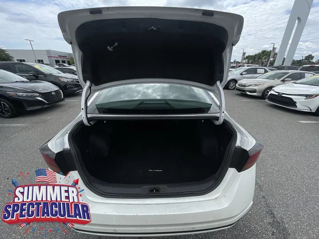 SEMINUEVOS NISSAN Altima a Estados en autogozo