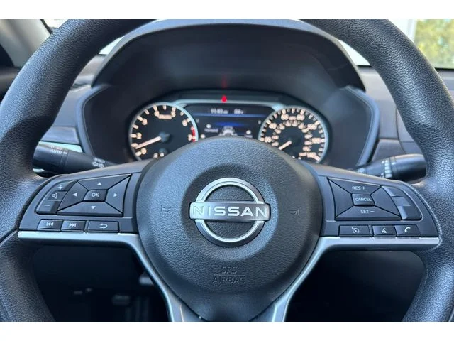 SEMINUEVOS NISSAN Altima at ELK GROVE in Elk Grove Buick GMC
