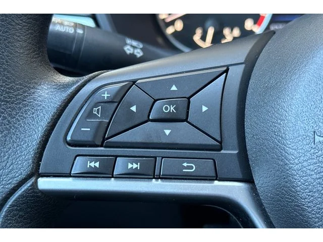 SEMINUEVOS NISSAN Altima at ELK GROVE in Elk Grove Buick GMC