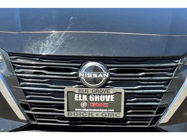 SEMINUEVOS NISSAN Altima at ELK GROVE in Elk Grove Buick GMC