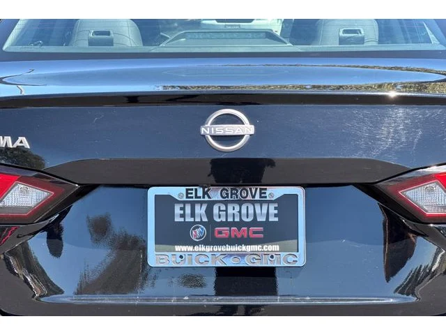 SEMINUEVOS NISSAN Altima at ELK GROVE in Elk Grove Buick GMC