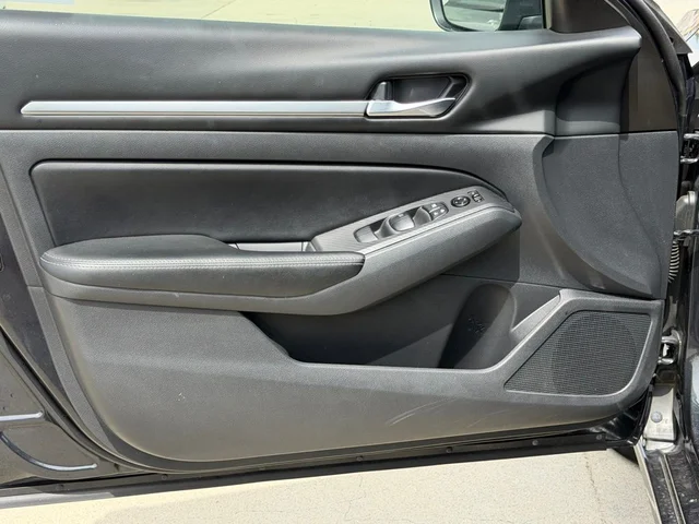 SEMINUEVOS NISSAN Altima a Estados en autogozo