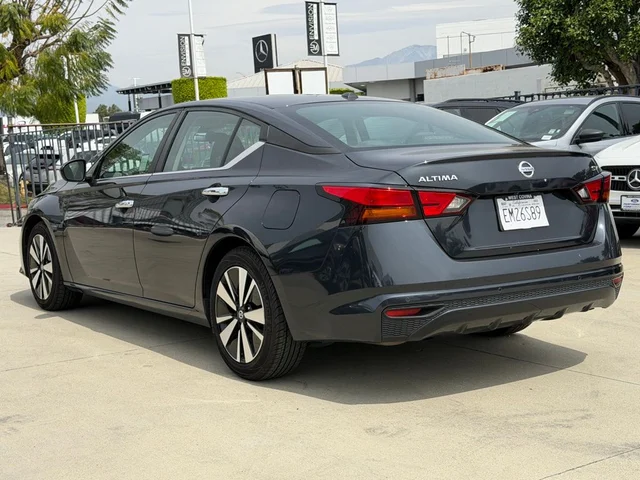 SEMINUEVOS NISSAN Altima a Estados en autogozo