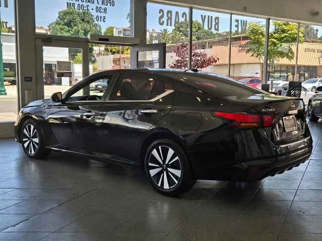 SEMINUEVOS NISSAN Altima a Estados en autogozo