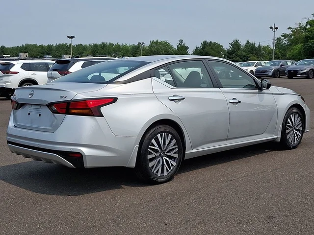 SEMINUEVOS NISSAN Altima a Estados en autogozo