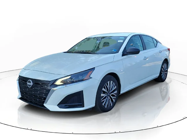 SEMINUEVOS NISSAN Altima a Estados en autogozo