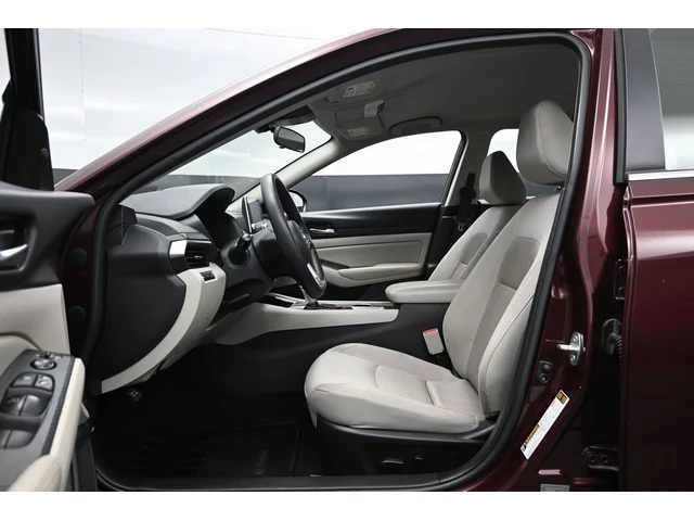 SEMINUEVOS NISSAN Altima a Estados en autogozo