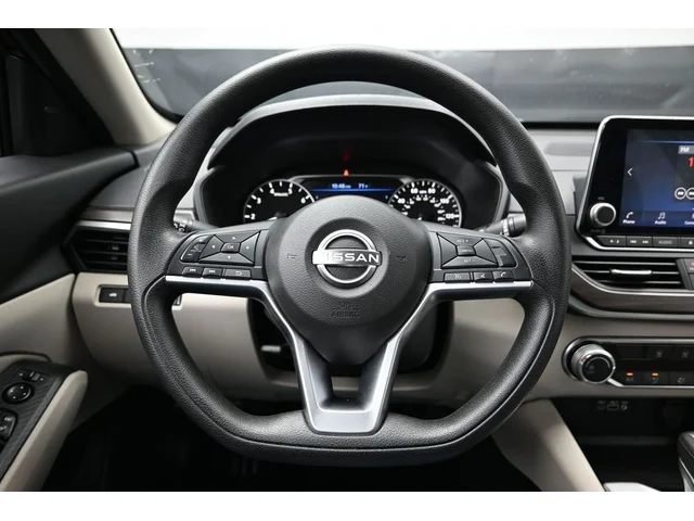 SEMINUEVOS NISSAN Altima a Estados en autogozo