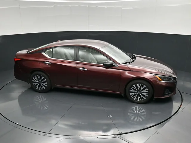 SEMINUEVOS NISSAN Altima a Estados en autogozo