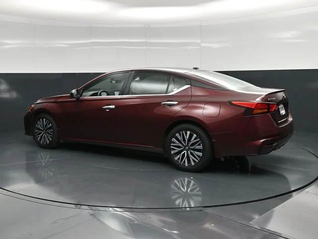 SEMINUEVOS NISSAN Altima a Estados en autogozo